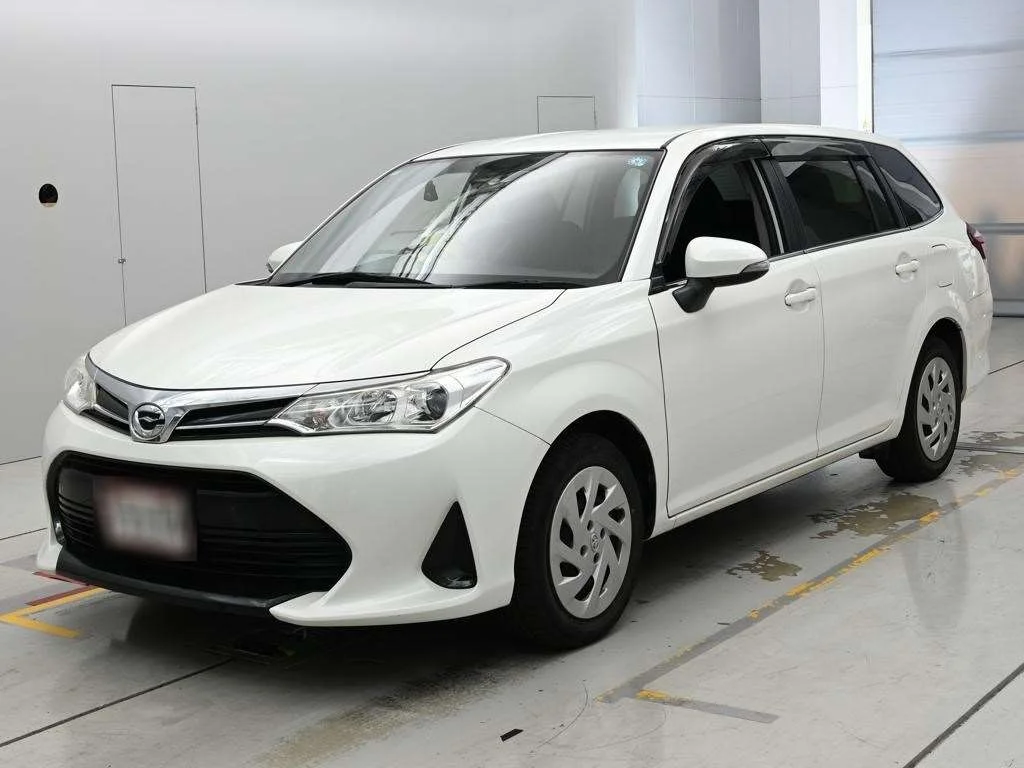 Toyota Corolla Fielder NRE161G 2018